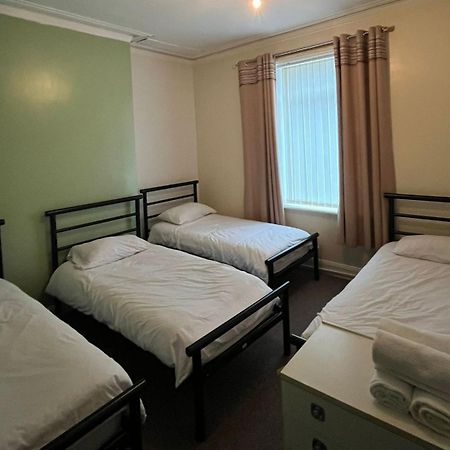 Arthurs Hill Newcastle, Free Parking Fully Equipped Kitchen 4 Bedrooms, Near City Centre Bagian luar foto